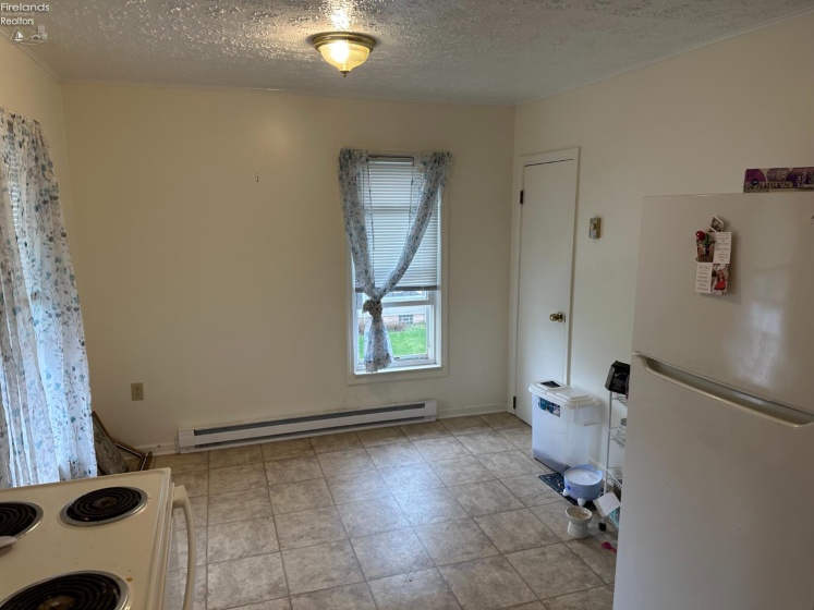 537 Dale Avenue, Willard, 44890, ,Multiple Units,For Sale,Dale,20261572