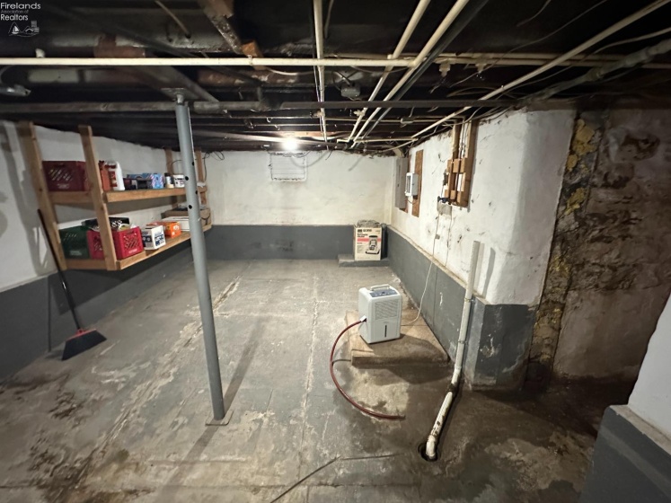 410 Emerald Street, Willard, 44890, ,Multiple Units,For Sale,Emerald,20261556