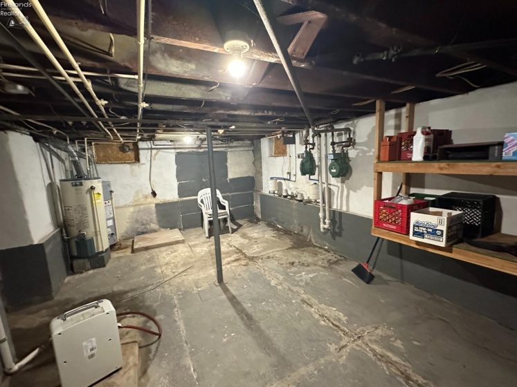 410 Emerald Street, Willard, 44890, ,Multiple Units,For Sale,Emerald,20261556