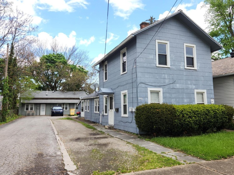 1713 Monroe Street, Sandusky, 44870, ,Multiple Units,For Sale,Monroe,20261563