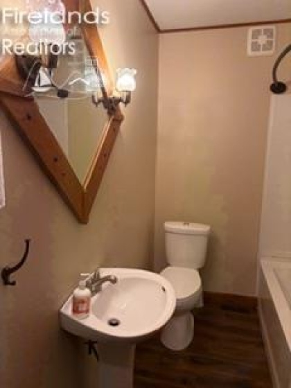 491 E Perry St., Tiffin, 44883, 3 Bedrooms Bedrooms, ,1 BathroomBathrooms,Residential,For Sale,E Perry St.,20261427