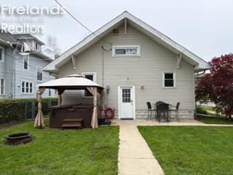 491 E Perry St., Tiffin, 44883, 3 Bedrooms Bedrooms, ,1 BathroomBathrooms,Residential,For Sale,E Perry St.,20261427