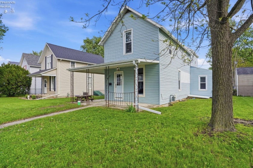277 Perry Street, Tiffin, 44883, 4 Bedrooms Bedrooms, ,2 BathroomsBathrooms,Residential,For Sale,Perry,20261555
