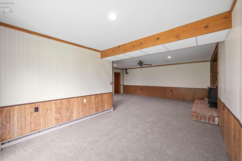 3535 State Route 18, Tiffin, 44883, 3 Bedrooms Bedrooms, ,2 BathroomsBathrooms,Residential,For Sale,State Route 18,20261594