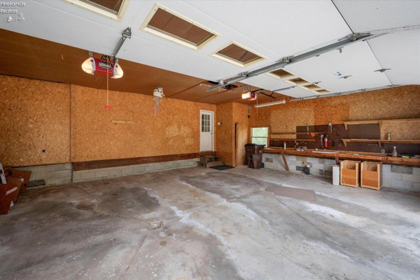 3535 State Route 18, Tiffin, 44883, 3 Bedrooms Bedrooms, ,2 BathroomsBathrooms,Residential,For Sale,State Route 18,20261594