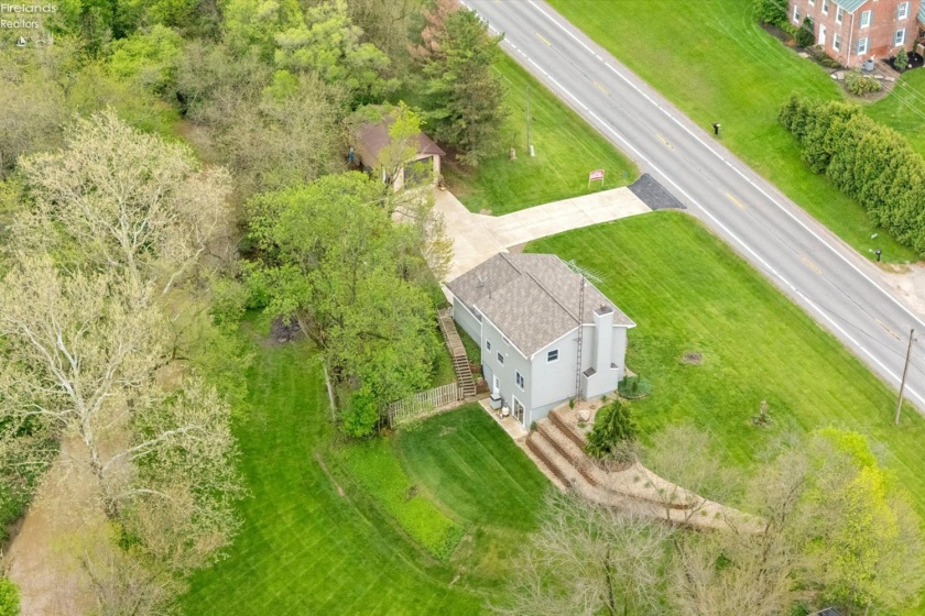 3535 State Route 18, Tiffin, 44883, 3 Bedrooms Bedrooms, ,2 BathroomsBathrooms,Residential,For Sale,State Route 18,20261594