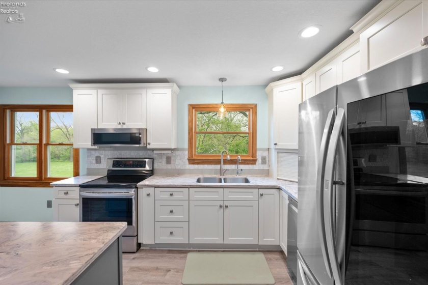3535 State Route 18, Tiffin, 44883, 3 Bedrooms Bedrooms, ,2 BathroomsBathrooms,Residential,For Sale,State Route 18,20261594