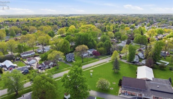 400 Coe Street, Tiffin, 44883, 4 Bedrooms Bedrooms, ,3 BathroomsBathrooms,Residential,For Sale,Coe,20261596