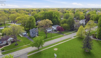 400 Coe Street, Tiffin, 44883, 4 Bedrooms Bedrooms, ,3 BathroomsBathrooms,Residential,For Sale,Coe,20261596