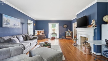 400 Coe Street, Tiffin, 44883, 4 Bedrooms Bedrooms, ,3 BathroomsBathrooms,Residential,For Sale,Coe,20261596