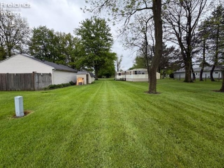 820 Sunny Acres, Fremont, 43420, 2 Bedrooms Bedrooms, ,1 BathroomBathrooms,Residential,For Sale,Sunny Acres,20261570