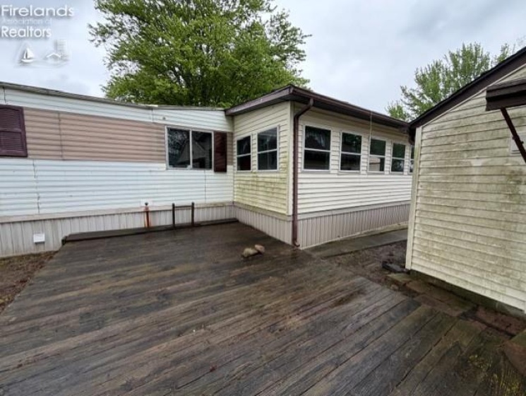 820 Sunny Acres, Fremont, 43420, 2 Bedrooms Bedrooms, ,1 BathroomBathrooms,Residential,For Sale,Sunny Acres,20261570