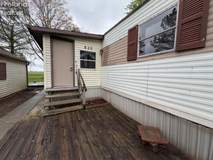 820 Sunny Acres, Fremont, 43420, 2 Bedrooms Bedrooms, ,1 BathroomBathrooms,Residential,For Sale,Sunny Acres,20261570