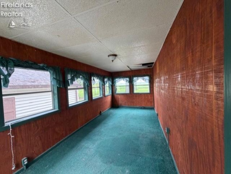 820 Sunny Acres, Fremont, 43420, 2 Bedrooms Bedrooms, ,1 BathroomBathrooms,Residential,For Sale,Sunny Acres,20261570