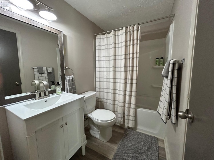 5573 Martin Avenue, Vermilion, 44089, 3 Bedrooms Bedrooms, ,2 BathroomsBathrooms,Residential,For Sale,Martin,20261599