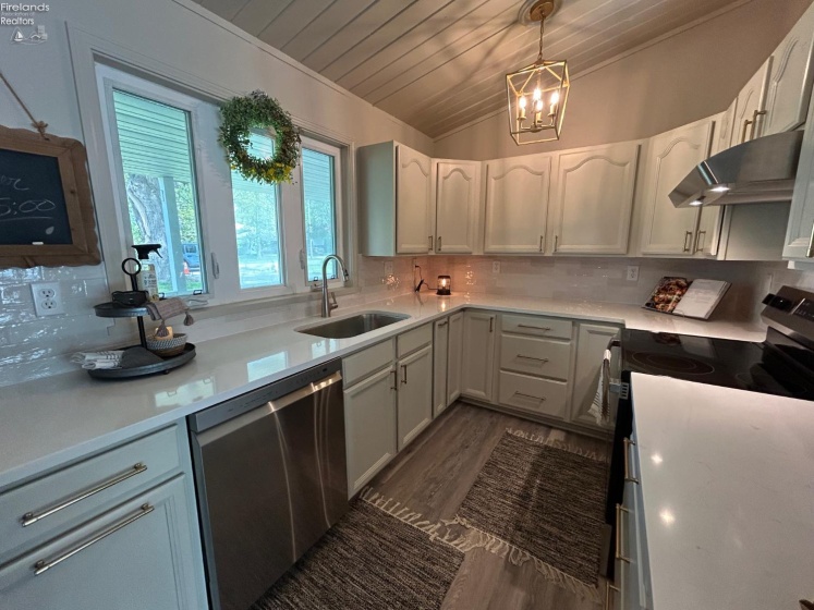 5573 Martin Avenue, Vermilion, 44089, 3 Bedrooms Bedrooms, ,2 BathroomsBathrooms,Residential,For Sale,Martin,20261599