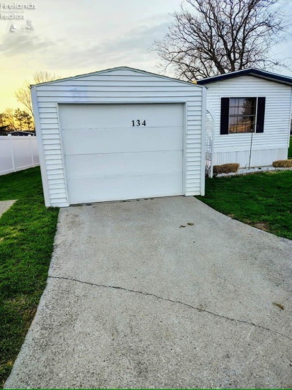 134 Birchard, Sandusky, 44870, 2 Bedrooms Bedrooms, ,1 BathroomBathrooms,Residential,For Sale,Birchard,20261600