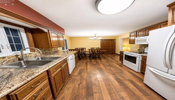 2843 Castleton, Toledo, 43613, 2 Bedrooms Bedrooms, ,1 BathroomBathrooms,Residential,For Sale,Castleton,20261601