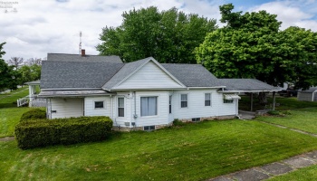 202 Louise Avenue, Bellevue, 44811, 2 Bedrooms Bedrooms, ,1 BathroomBathrooms,Residential,For Sale,Louise,20261249