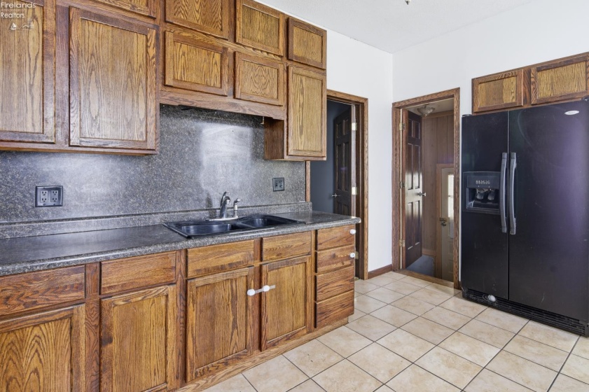 202 Louise Avenue, Bellevue, 44811, 2 Bedrooms Bedrooms, ,1 BathroomBathrooms,Residential,For Sale,Louise,20261249