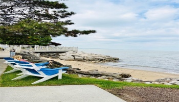 1801 Perry Street, Port Clinton, 43452, 1 Bedroom Bedrooms, ,1 BathroomBathrooms,Residential,For Sale,Perry,20261559