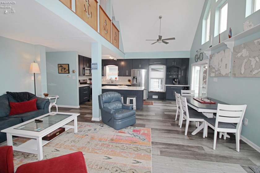 1531 Compass Avenue, Port Clinton, 43452, 3 Bedrooms Bedrooms, ,3 BathroomsBathrooms,Residential,For Sale,Compass,20261403