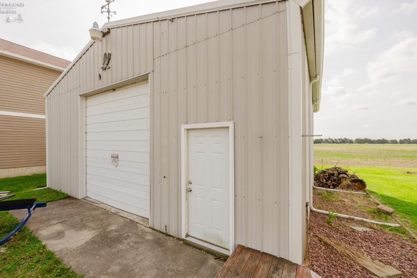 2873 County Road 198, Fremont, 43420, 3 Bedrooms Bedrooms, ,3 BathroomsBathrooms,Residential,For Sale,County Road 198,20261504