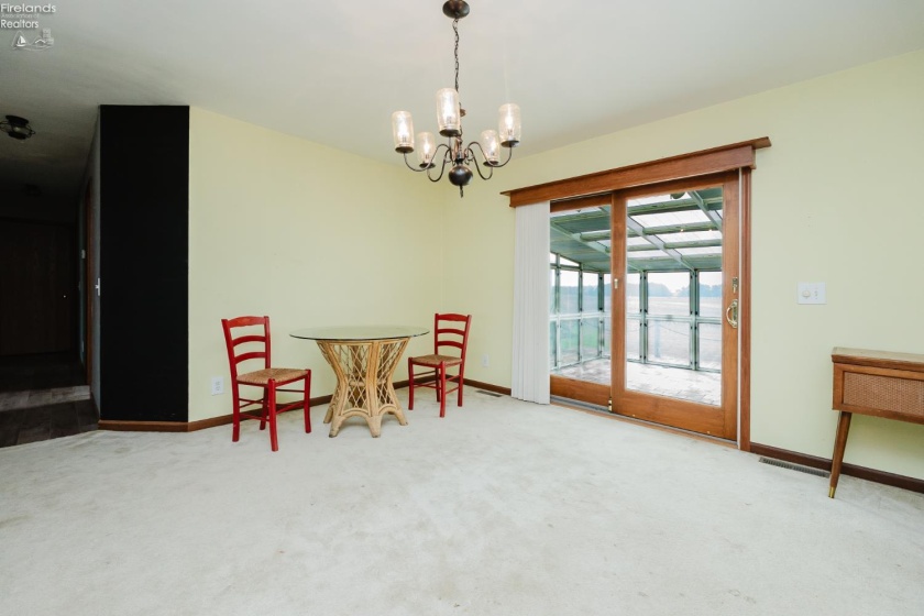 2873 County Road 198, Fremont, 43420, 3 Bedrooms Bedrooms, ,3 BathroomsBathrooms,Residential,For Sale,County Road 198,20261504