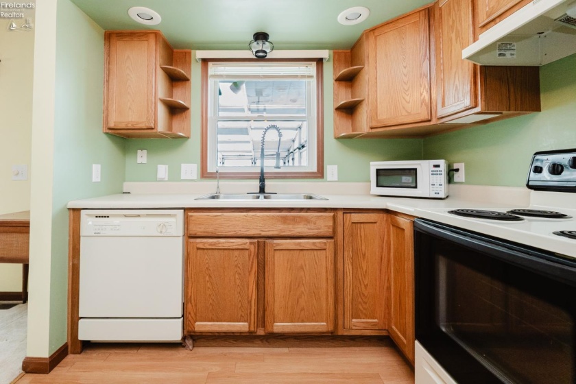 2873 County Road 198, Fremont, 43420, 3 Bedrooms Bedrooms, ,3 BathroomsBathrooms,Residential,For Sale,County Road 198,20261504
