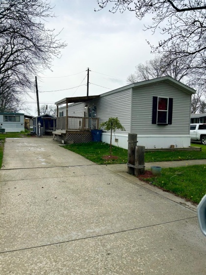 203 Midvale Avenue, Clyde, 43410, ,2 BathroomsBathrooms,Residential,For Sale,Midvale,20261571