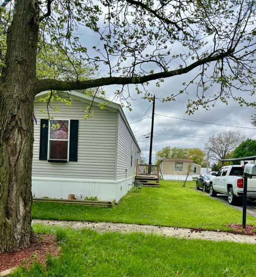 203 Midvale Avenue, Clyde, 43410, ,2 BathroomsBathrooms,Residential,For Sale,Midvale,20261571