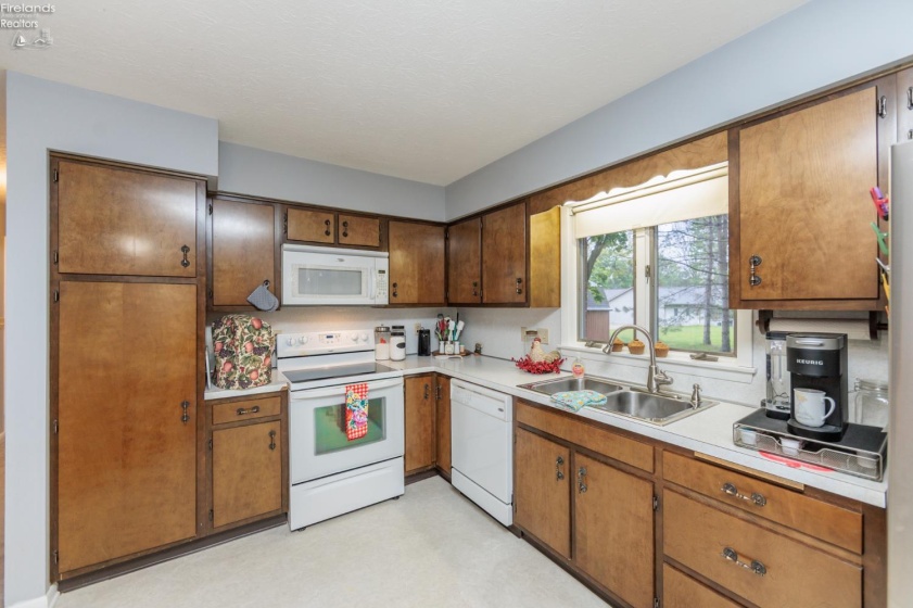 59 Harris Avenue, Norwalk, 44857, 2 Bedrooms Bedrooms, ,1 BathroomBathrooms,Residential,For Sale,Harris,20261602