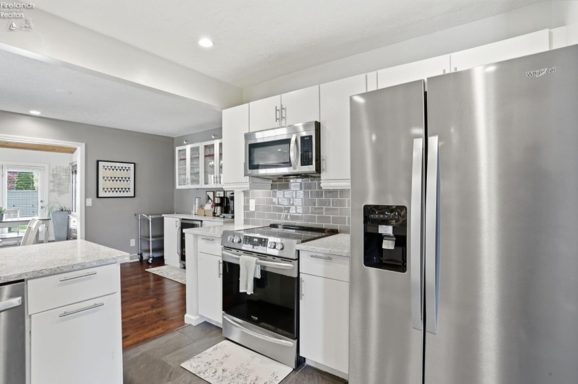 1135 By The Shores Drive, Huron, 44839, 5 Bedrooms Bedrooms, ,3 BathroomsBathrooms,Residential,For Sale,By The Shores,20261585