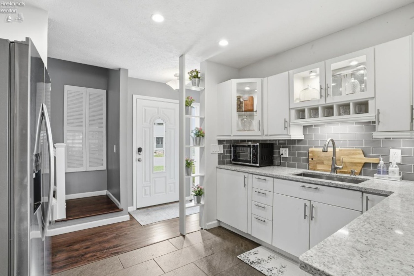 1135 By The Shores Drive, Huron, 44839, 5 Bedrooms Bedrooms, ,3 BathroomsBathrooms,Residential,For Sale,By The Shores,20261585