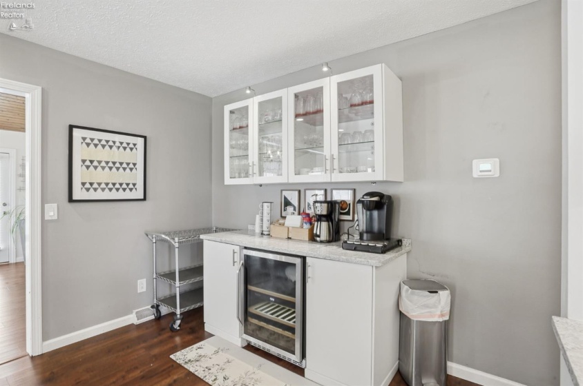 1135 By The Shores Drive, Huron, 44839, 5 Bedrooms Bedrooms, ,3 BathroomsBathrooms,Residential,For Sale,By The Shores,20261585