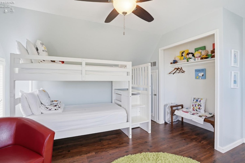 1135 By The Shores Drive, Huron, 44839, 5 Bedrooms Bedrooms, ,3 BathroomsBathrooms,Residential,For Sale,By The Shores,20261585