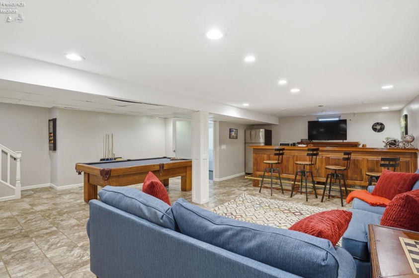 1135 By The Shores Drive, Huron, 44839, 5 Bedrooms Bedrooms, ,3 BathroomsBathrooms,Residential,For Sale,By The Shores,20261585