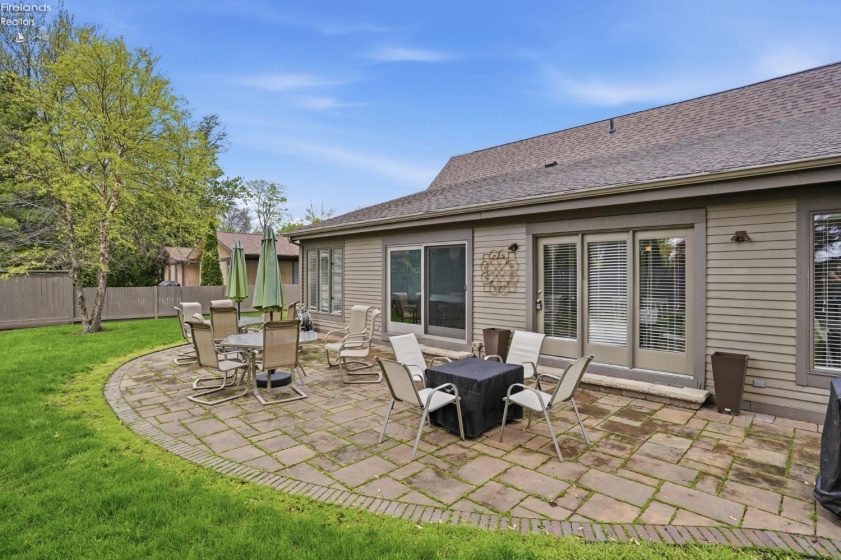 1135 By The Shores Drive, Huron, 44839, 5 Bedrooms Bedrooms, ,3 BathroomsBathrooms,Residential,For Sale,By The Shores,20261585