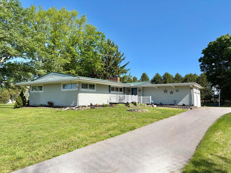 5762 County Road 191, Bellevue, 44811, 3 Bedrooms Bedrooms, ,1 BathroomBathrooms,Residential,For Sale,County Road 191,20261607