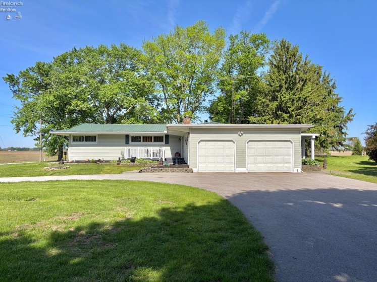 5762 County Road 191, Bellevue, 44811, 3 Bedrooms Bedrooms, ,1 BathroomBathrooms,Residential,For Sale,County Road 191,20261607