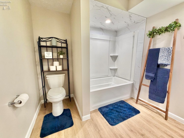 5762 County Road 191, Bellevue, 44811, 3 Bedrooms Bedrooms, ,1 BathroomBathrooms,Residential,For Sale,County Road 191,20261607
