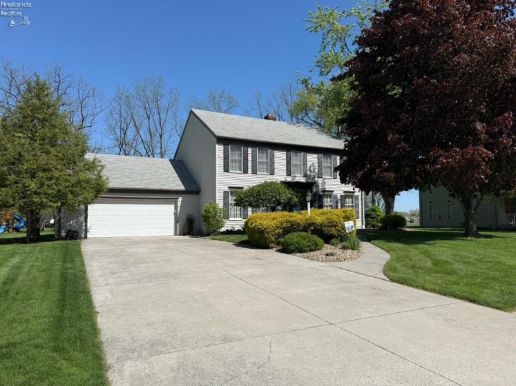 5 Victoria Circle, Norwalk, 44857, 4 Bedrooms Bedrooms, ,3 BathroomsBathrooms,Residential,For Sale,Victoria,20261620