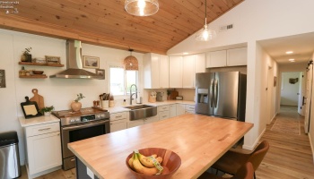 404 Riverside Drive, Fremont, 43420, 3 Bedrooms Bedrooms, ,3 BathroomsBathrooms,Residential,For Sale,Riverside,20261365