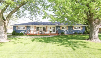 404 Riverside Drive, Fremont, 43420, 3 Bedrooms Bedrooms, ,3 BathroomsBathrooms,Residential,For Sale,Riverside,20261365