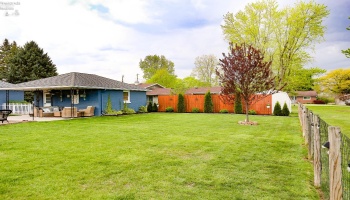 404 Riverside Drive, Fremont, 43420, 3 Bedrooms Bedrooms, ,3 BathroomsBathrooms,Residential,For Sale,Riverside,20261365