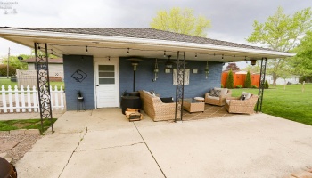 404 Riverside Drive, Fremont, 43420, 3 Bedrooms Bedrooms, ,3 BathroomsBathrooms,Residential,For Sale,Riverside,20261365