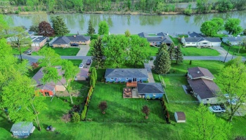 404 Riverside Drive, Fremont, 43420, 3 Bedrooms Bedrooms, ,3 BathroomsBathrooms,Residential,For Sale,Riverside,20261365
