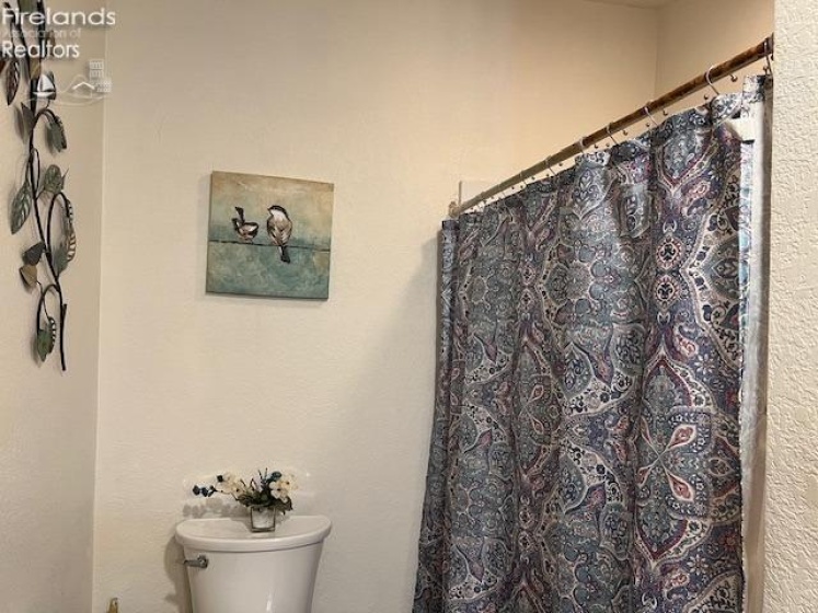 2467 Rice Road, Fremont, 43420, 3 Bedrooms Bedrooms, ,2 BathroomsBathrooms,Residential,For Sale,Rice,20261458