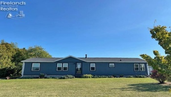 2467 Rice Road, Fremont, 43420, 3 Bedrooms Bedrooms, ,2 BathroomsBathrooms,Residential,For Sale,Rice,20261458