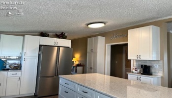 2467 Rice Road, Fremont, 43420, 3 Bedrooms Bedrooms, ,2 BathroomsBathrooms,Residential,For Sale,Rice,20261458 2467 Rice Road, Fremont, 43420, 3 Bedrooms Bedrooms, ,2 BathroomsBathrooms,Residential,For Sale,Rice,20261458